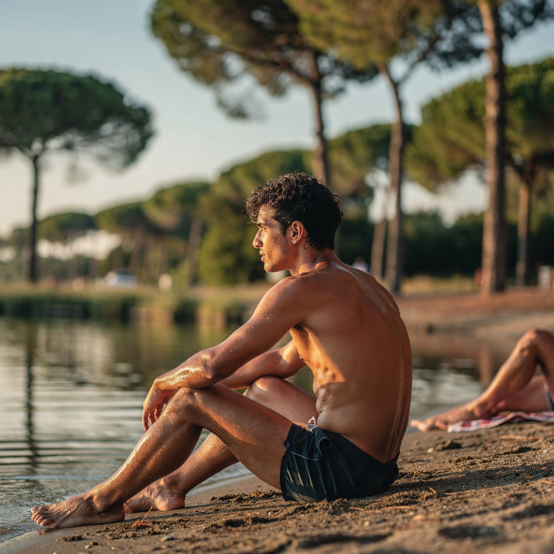 Riccardo sulla riva del Lago di Massaciuccoli, Torre del Lago Versilia